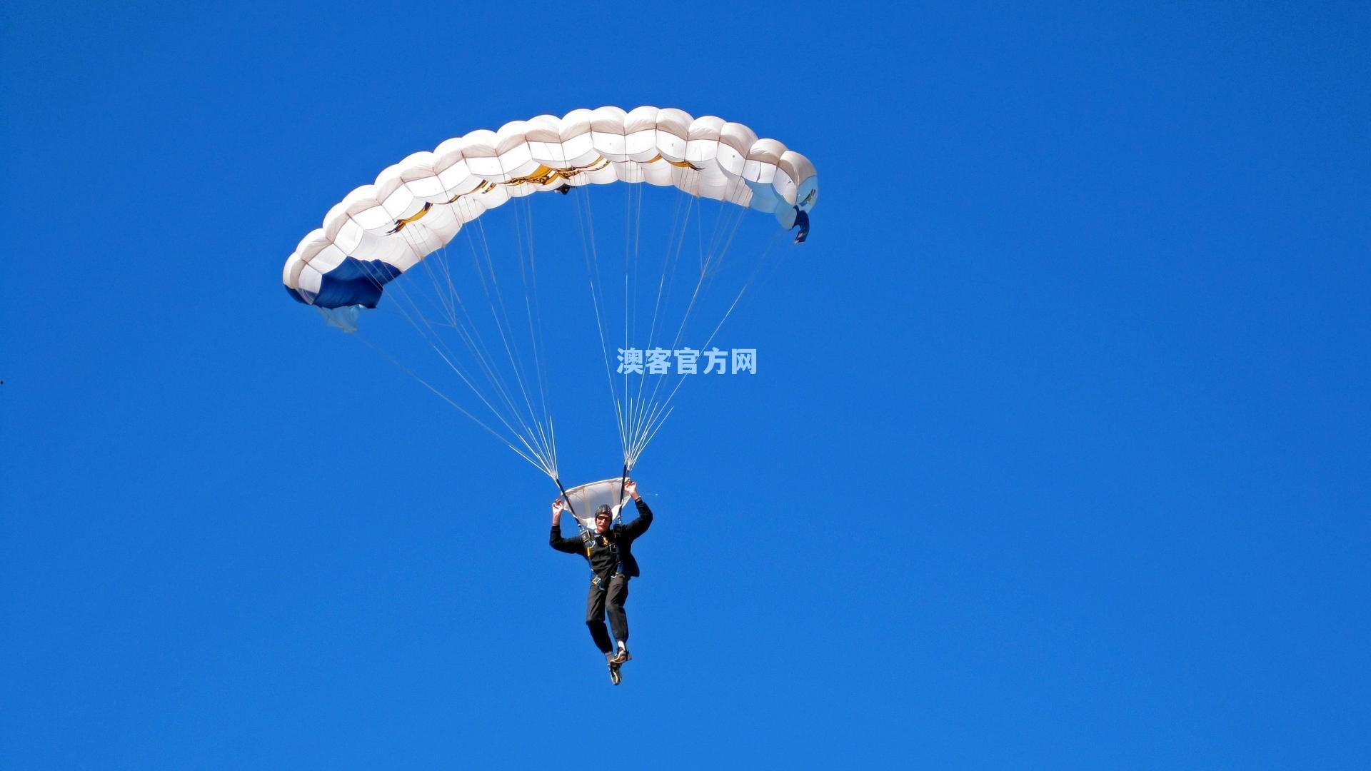 帕瓦尔马赛主场首秀获满堂彩，坦言拉比奥盛赞激励其融入新篇章