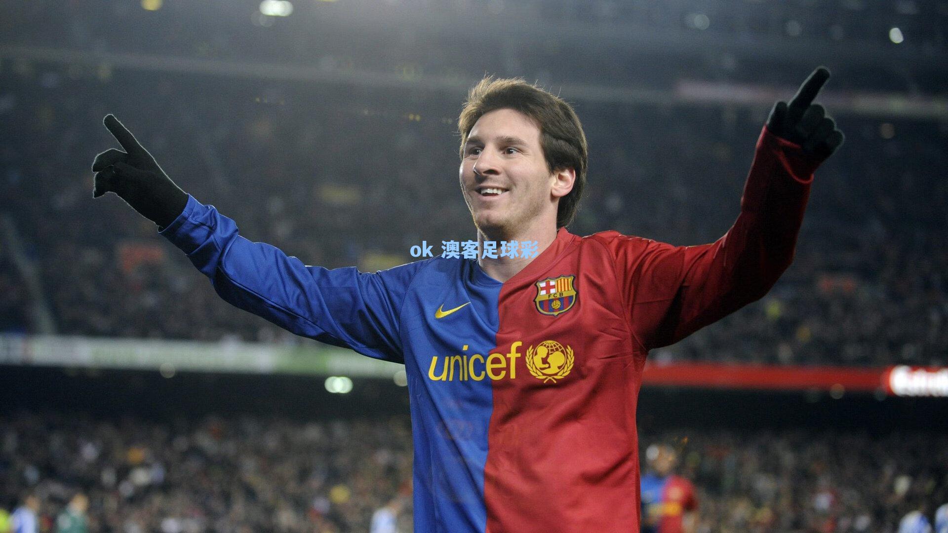 亚马尔家中惊现对话雕像 父亲深情倾诉成足坛温情注脚