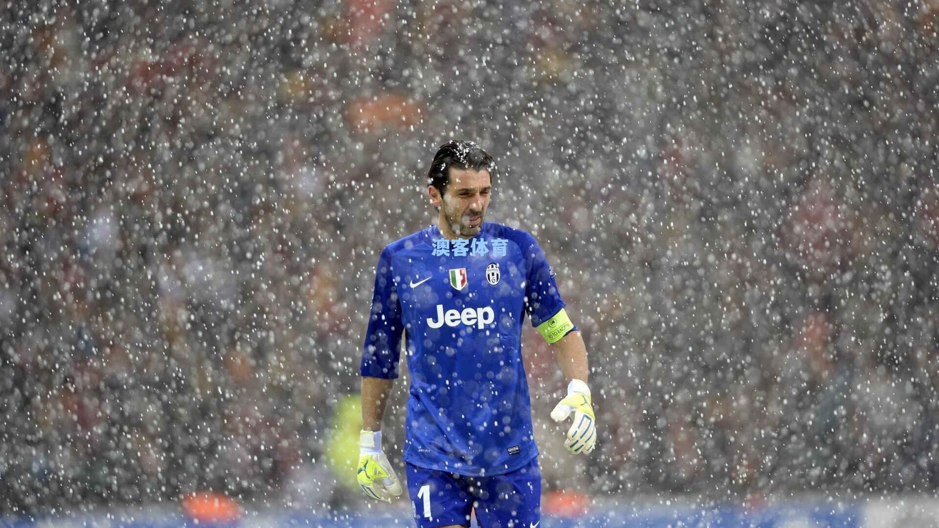 半场仅失38分！铁帅展颜，首钢男篮筑起钢铁防线